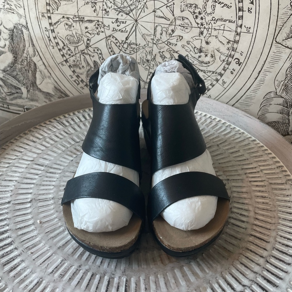 Pierre Dumas Black Chantal Platform Wedge Sandals